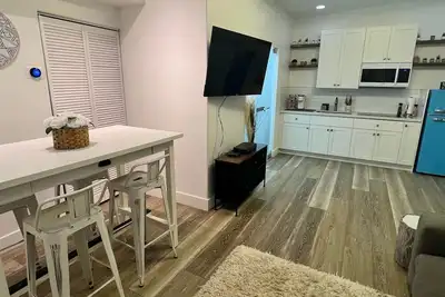 Image de Miami Vacation Home Rental-Stylish and Comfy-5 Minutes from Brickell