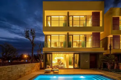 Image de Modern Brand New 4 Bedroom Pool Villa | 5 Stars