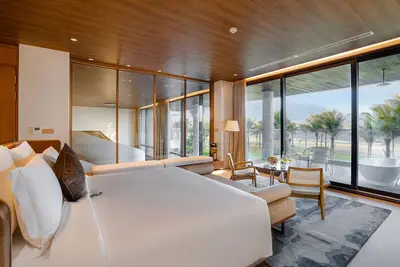Image de Stunning Brand New 6 Bdr Beachfront Villa @ Beach