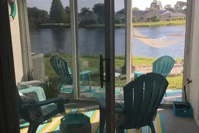 Image de The Seashell Cottage with peaceful water views!