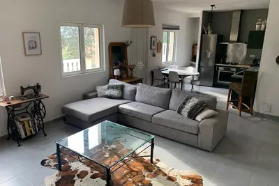 Image de Jolie maison individuelle dans un petit village typique