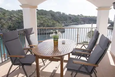 Image de Apartment of high standard - dream location in the port of Cala Figuera
