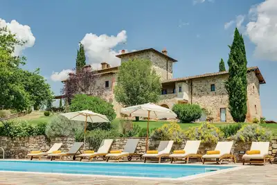Beautiful Villa with private Pool in the heart of Chianti