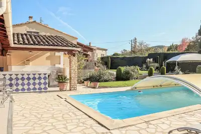 Image de Belle maison de 3 chambres à Espeluche