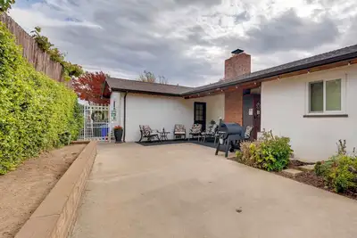 Image de Game Room & Patio: Charming Jackson Retreat!