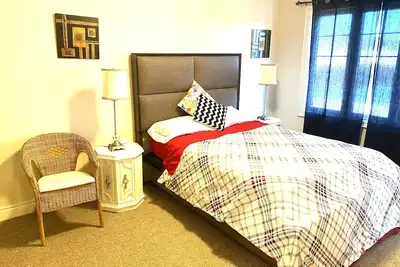 Image de |Entire House | 3 Bed | Minutes To Niagara Falls |Brock And  Niagara College|