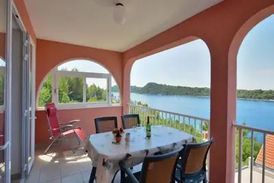 Image de Apartments Žaknić - One-Bedroom Apartment with Terrace and Sea View