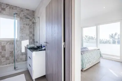 Image de Villa Benisamar | Beautiful and Elegant 5 Bedroom Carvoeiro Villa | Short Walk to Carvoeiro Centre & Beach