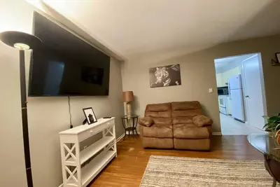 Image de Tropical Apartment Overlooking Golf Course, Minutes to Attractions