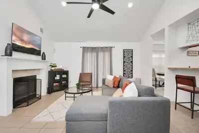 Image de Cozy getaway w/ king bed in the heart of Houston