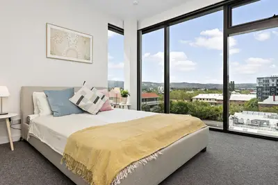 Image de Ambrosia - East End Hillside Haven