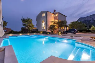 Image de Maison de vacances Klis pour 1 - 10 personnes avec 6 chambres à coucher - Maison de vacances