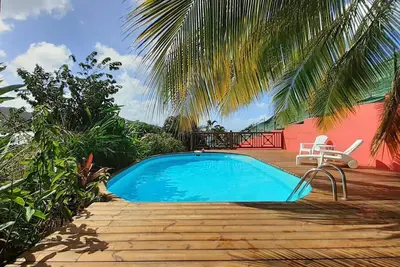 Image de GrandT2 en Rdc de villa avec piscine a partager a 5 mn de la plage