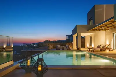 Image de 7 Bdr Sea View VIlla with Private Pool | Gres Villla