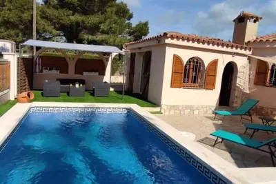 Image de Belle villa avec piscine à Las Tres Calas près de la plage !
