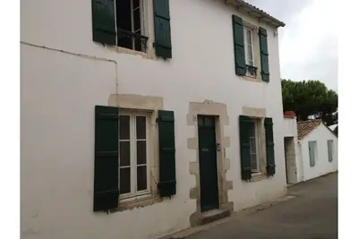 Image de Typique maison réthaise totalement rénovée