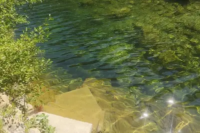 Image de Lodge Salute, Lodge en bord de rivière, pleine nature