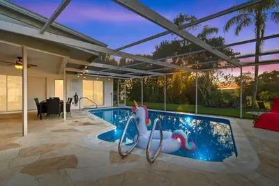 Image de Coastal Sea-Esta: 4 Br Pool Home | Holiday Deals