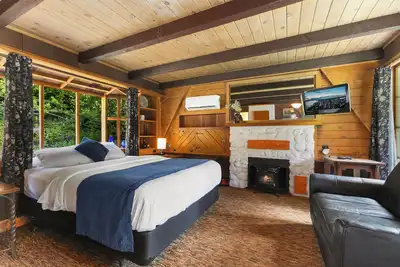 Image de Hot Tub Cabin #1