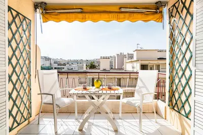 Image de Arrière Croisette - 3 pièces balcon idéal famille et congrès Cannes Centre