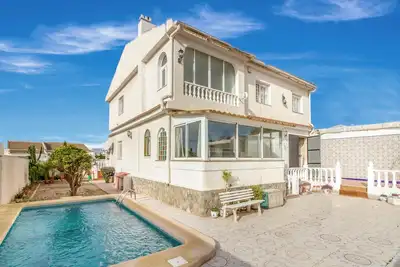 Image de Superbe maison de 3 chambres à.