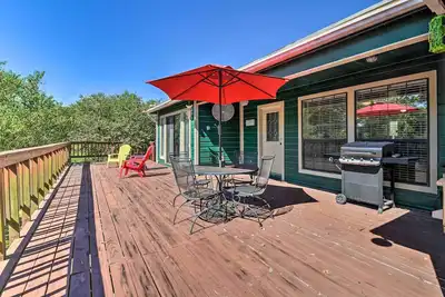 Image de Bay Access & Dock: Riverfront Tivoli Escape