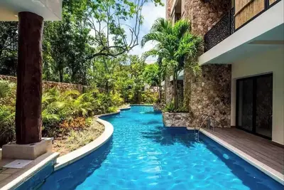 Image de Boho, condo beach 1 mi away, private terrace