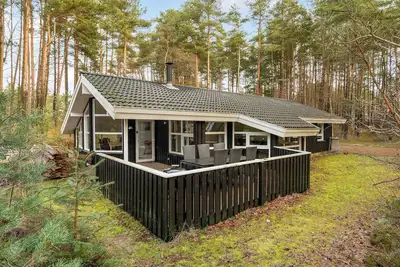 Image de Superbe maison à Hadsund avec sauna
