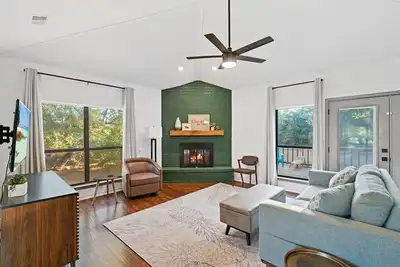 Image de Beautiful Family-Friendly Home with *Amenities! *