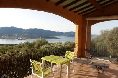 Image de Maison indépendante sur deux niveaux grand terrain vue panoramique mer