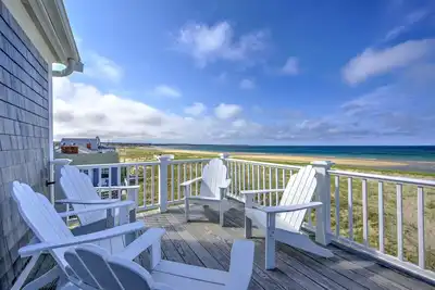 Image de Oceanfront at Sagamore Beach, Updated Home with Gorgeous Views