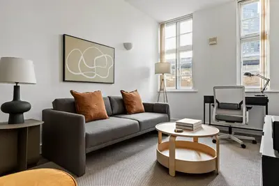 Image de Open Plan London Bridge 2br nr London Bridge Station, by Blueground