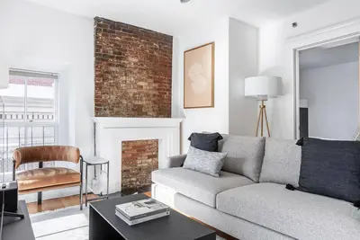 Image de Bright Beacon Hill 2br w/ W/D, nr Boston Common, by Blueground