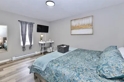 Image de Romantic Fountain Square Escape - Perfect Date Night