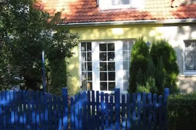 Image de Vacation home in quiet, relaxing surroundings Zingst / Müggenburg