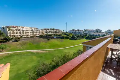 Image de 2br Penthouse Miraflores Golf