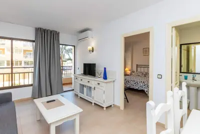 Image de Beachfront 1br Ronda 4 Wifi/Ac/Pool