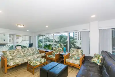 Image de Luxury Ilikai Hotel, Fantastic Ocean & Lagoon view. Prime Waikiki Location!