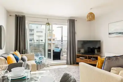 Image de Harbourside Retreat- Balcony with Harbour Views