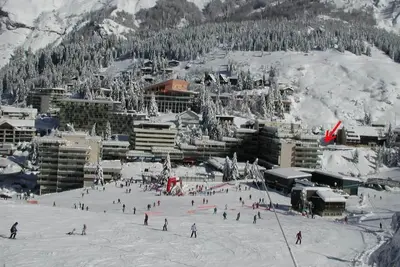 Image de À 50m des pistes de ski, 7ème étage, vue montagne, balcon, télévision, 28m², Gourette