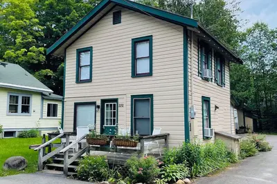 Image de Stay near Mirror Lake, enjoy our cozy 2-bedroom cottage