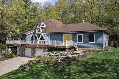 Image de Dome House on Whitewater Lake