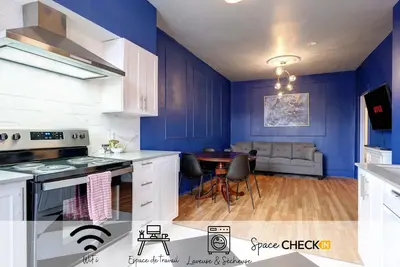 Image de Le Fusion Montréal | Métro | Ac | Stationnement($)