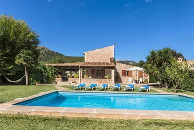 Image de Delightful Mallorca Villa | Colonya | 3 Bedrooms | Amazing Mountain & Countryside Views | Puerto de Pollensa