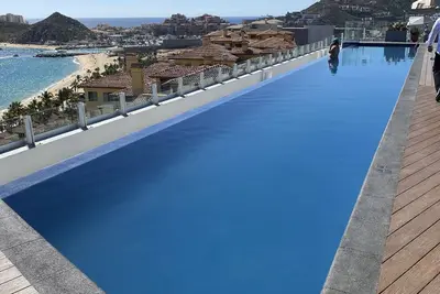 Image de Thanksgiving week! Beachfront resort, 2 rooms, sleeps 6, hot tub on balcony!