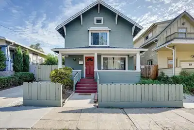 Image de Oakland Group Retreat: Historic Home Near Downtown