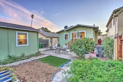 Image de Walkable East Bay Home - 2 Mi to Bart Station