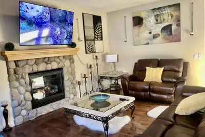 Image de 2500 sq house in springbank hill Bl 261818