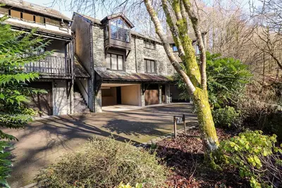 Spring Cottage, family friendly, with a garden in Ambleside
