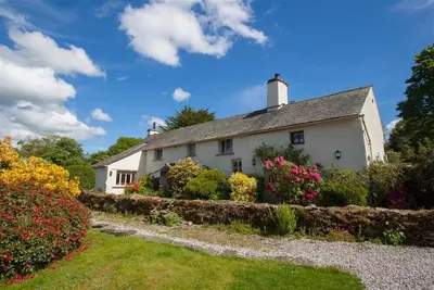 Old Droomer, pet friendly, with open fire in Windermere